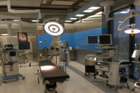 Ruang prosedur American Heart of Poland
